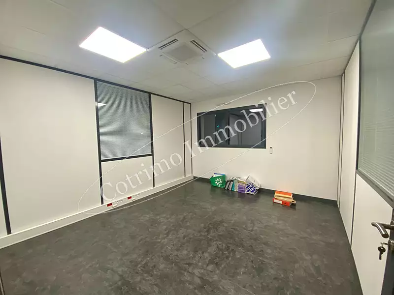 Divers, 18 m²