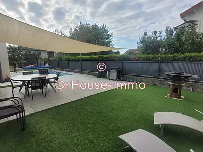 Maison, 155 m²
