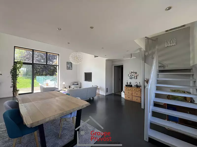 Maison, 160 m²