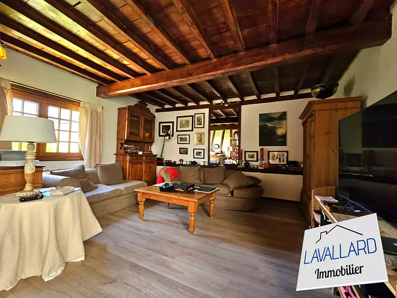Maison, 176 m²