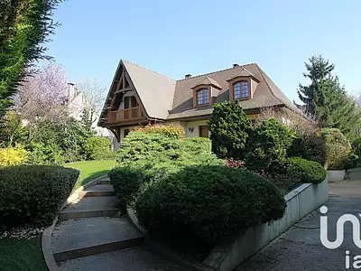 Maison, 185 m²
