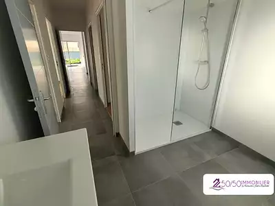 Maison, 115 m²