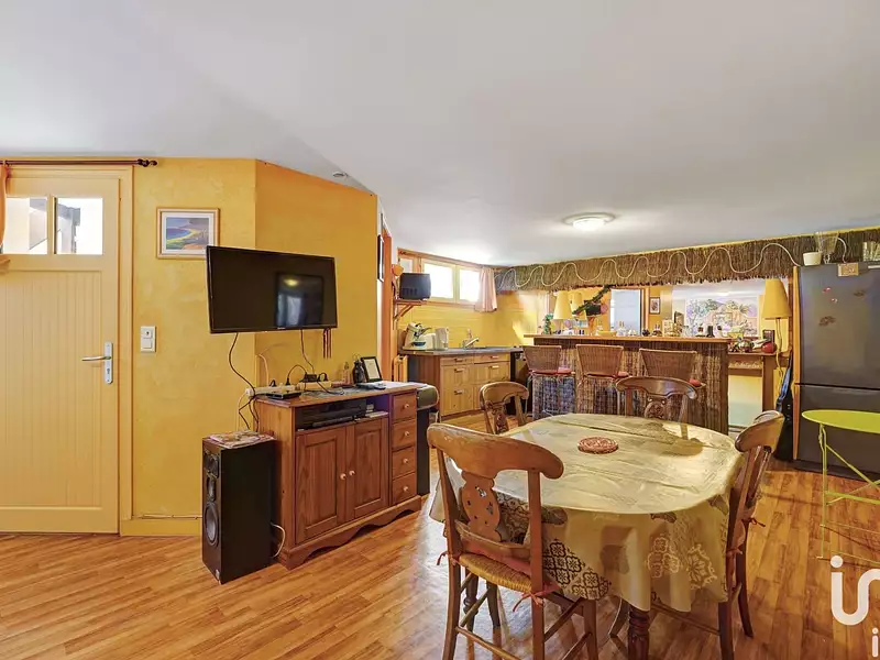 Maison, 137 m²