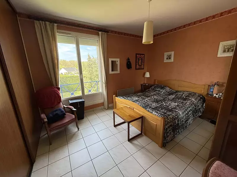 Maison, 240 m²