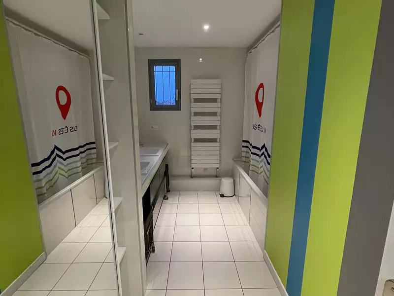 Maison, 190 m²
