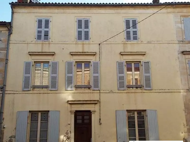 Maison, 180 m²