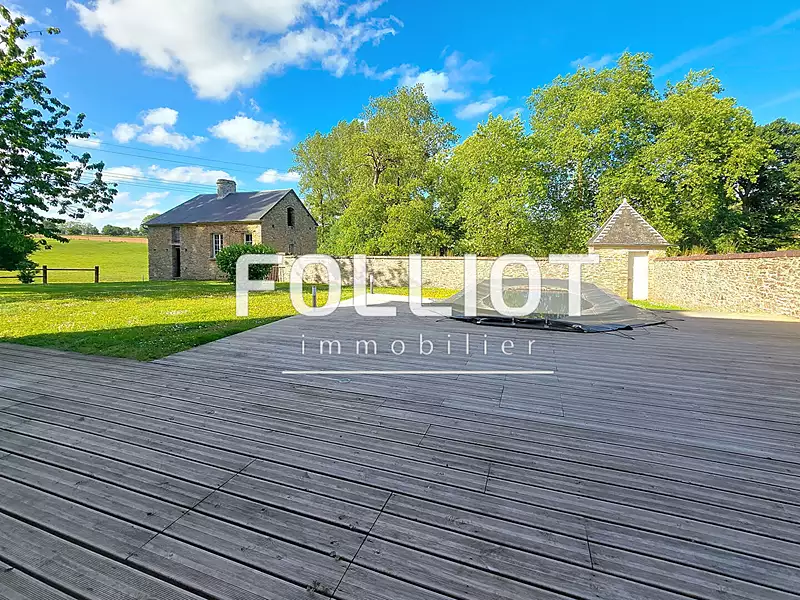 Maison, 155 m²