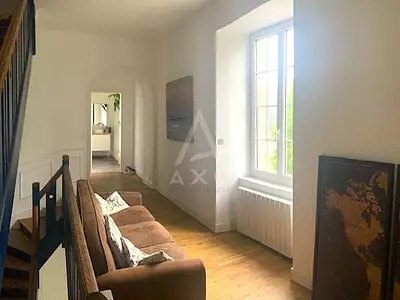 Maison, 250 m²