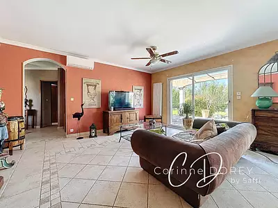 Maison, 166 m²