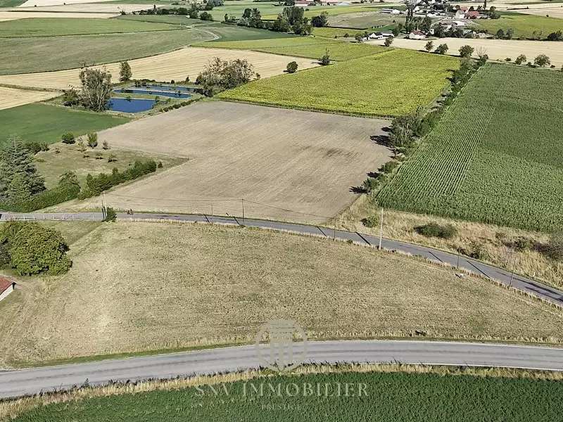 Terrain, 1 544 m²