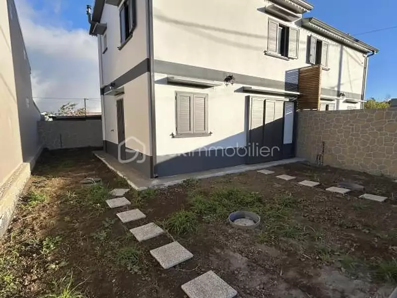 Maison, 74 m²