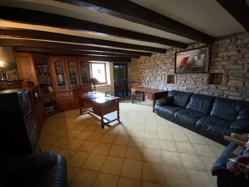 Maison, 267 m²