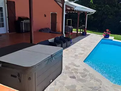 Maison, 205 m²