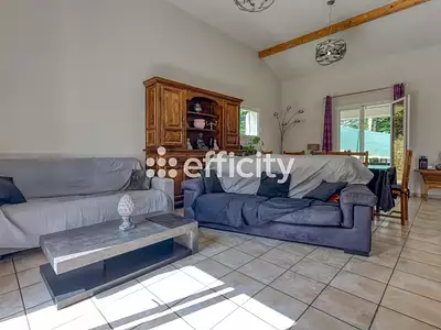 Maison, 141 m²