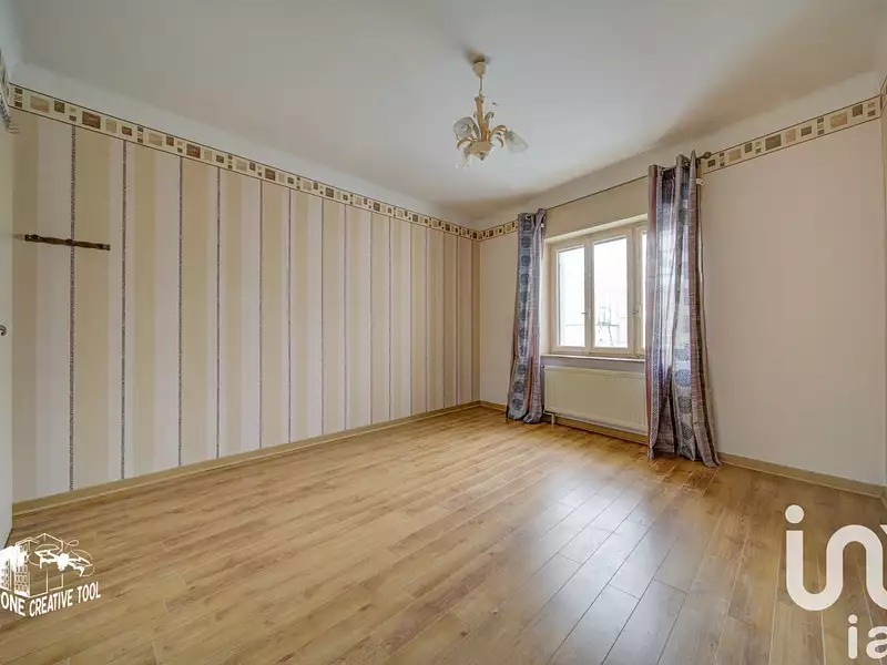 Maison, 168 m²