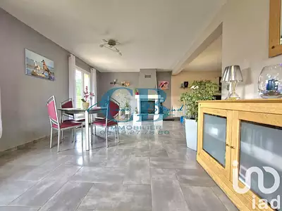Maison, 121 m²