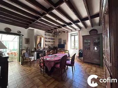 Maison, 185 m²