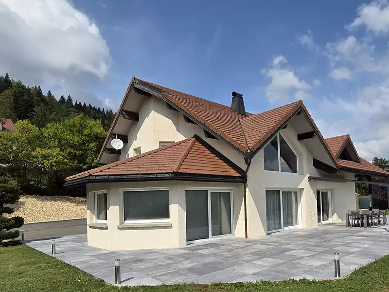 Maison, 280 m²