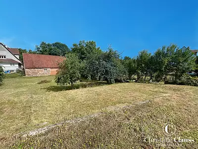 Terrain, 586 m²