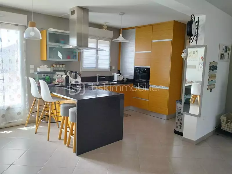 Maison, 116 m²