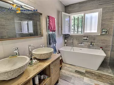 Maison, 145 m²