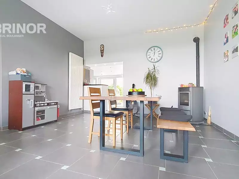Maison, 146 m²