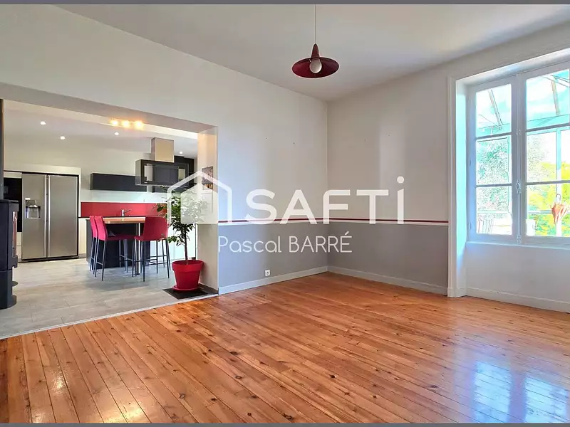 Maison, 158 m²