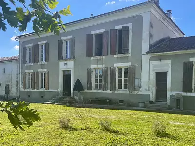 Maison, 195 m²