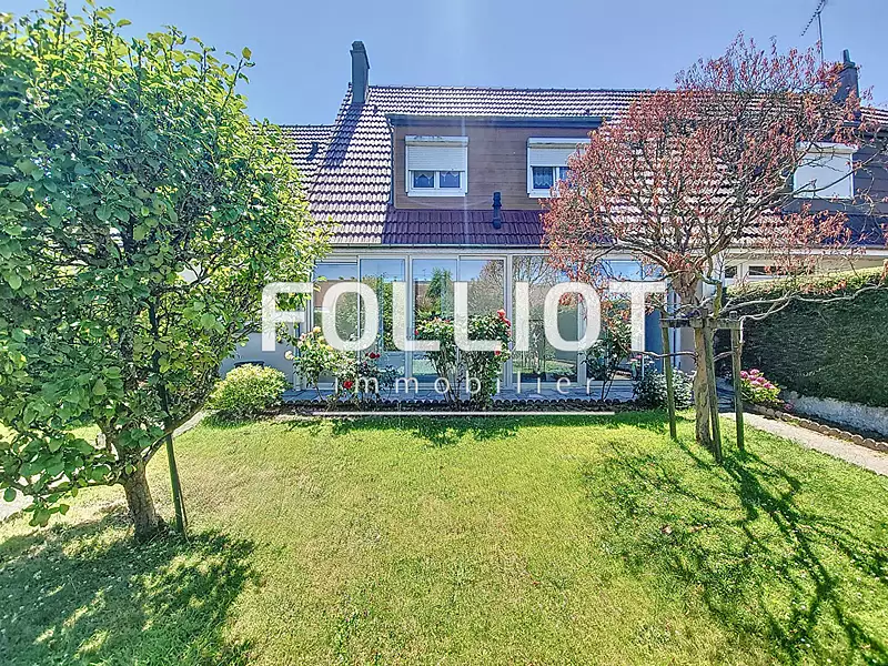 Maison, 122 m²