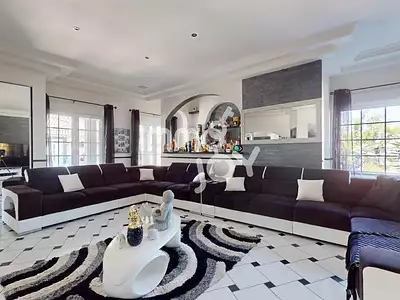 Maison, 200 m²