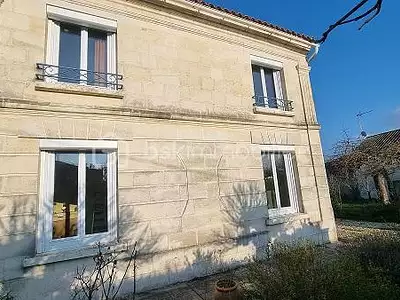 Maison, 114 m²