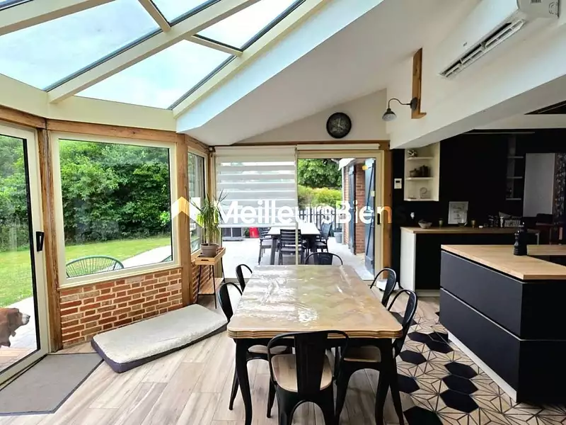 Maison, 203 m²