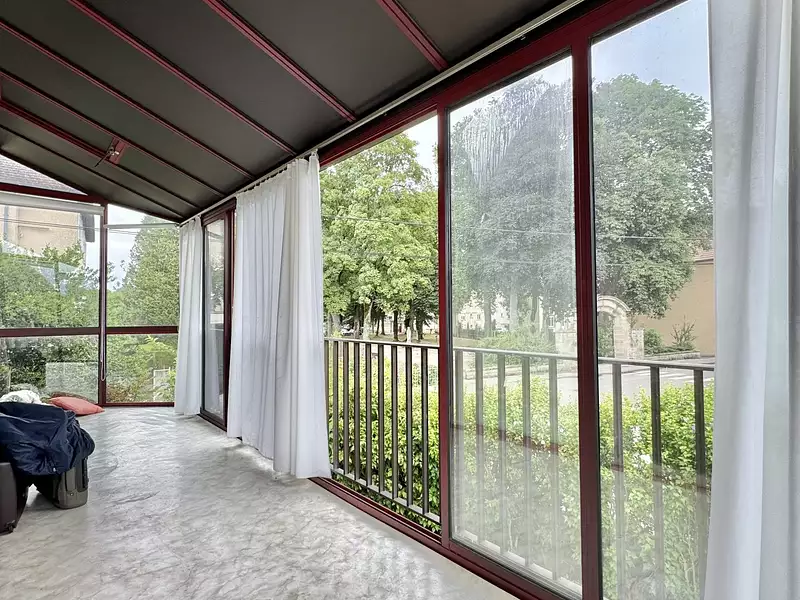 Maison, 166 m²