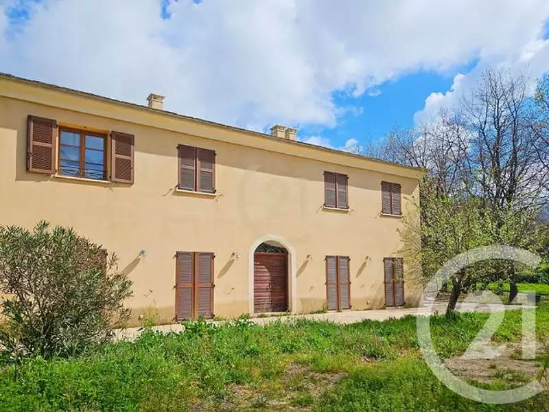 Maison, 222,2 m²