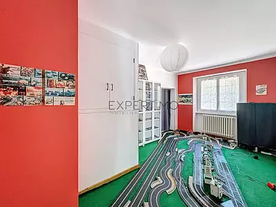 Maison, 220 m²
