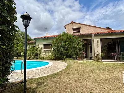 Maison, 161 m²