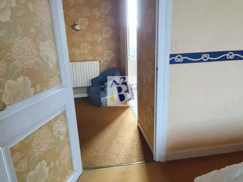 Maison, 221 m²
