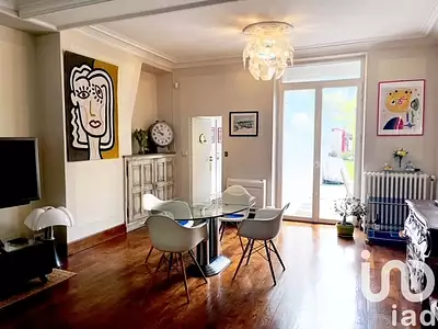Maison, 231 m²