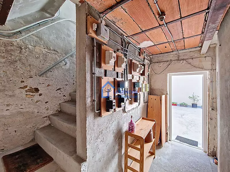 Immeuble, 140 m²