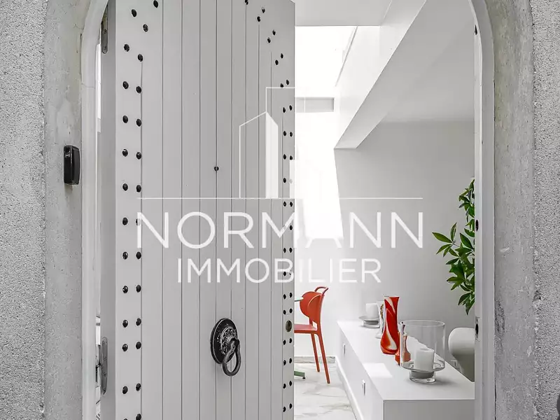 Appartement, 255 m²