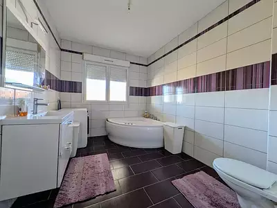 Maison, 170 m²