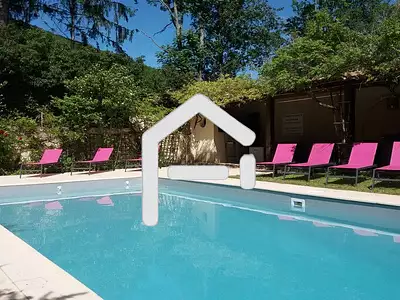 Maison, 600 m²