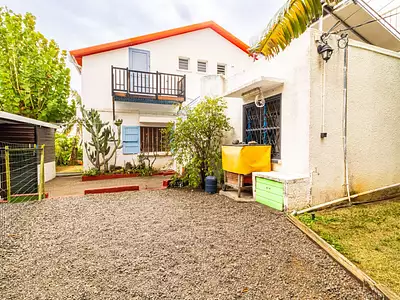 Maison, 195 m²
