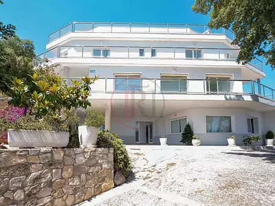 Maison, 496 m²