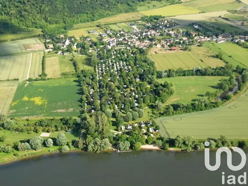 Terrain, 619 m²