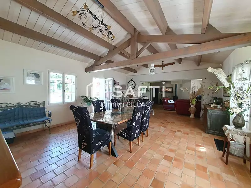 Maison, 136 m²