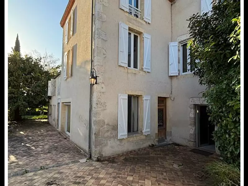 Maison, 180 m²
