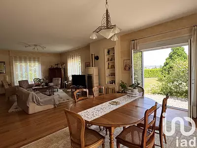 Maison, 301 m²