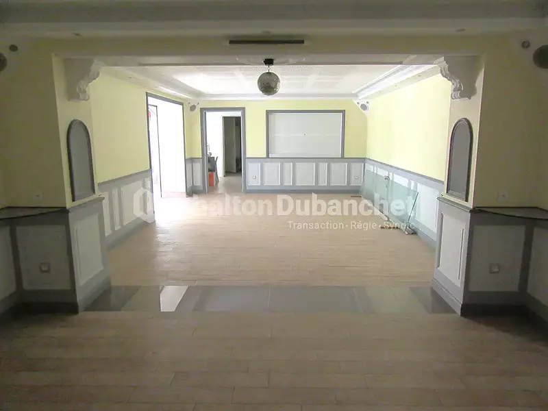 Divers, 90 m²
