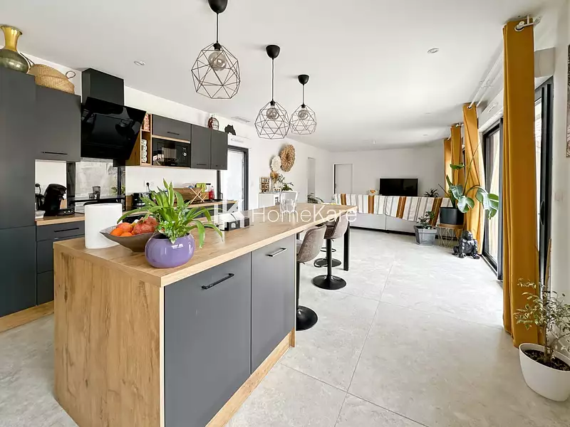 Maison, 140 m²